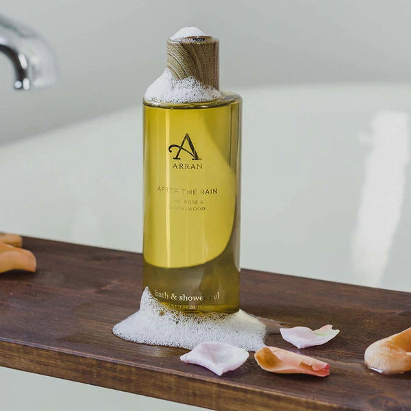 After the Rain Bath & Shower Gel - 300ml lifestyle shot with foam