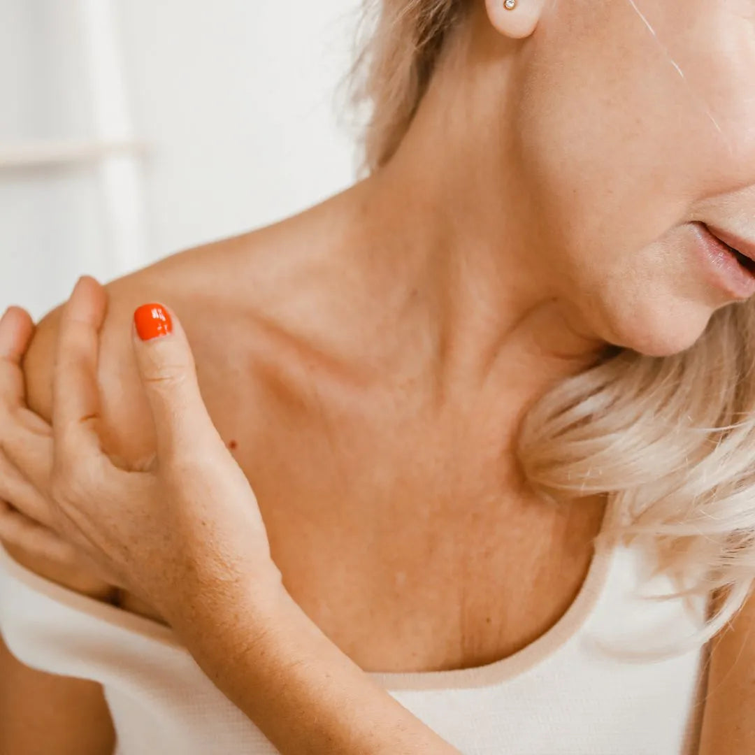White hair woman with dry skin